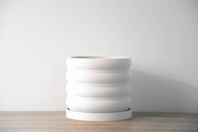 "Bubbly Planter With Drainage & Saucer in White, Unique 3D-Printed Plant Pot, Small To Large Sizes 4"" 5"" 6"" 7"" 8" - image 1