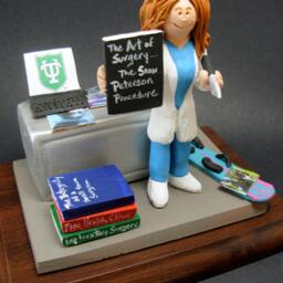Female Surgeon Figurine, Customized Lady Doctor Graduation Gift, Personalized Gift - thumbnail 2