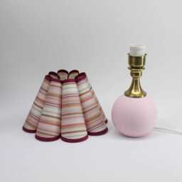 Duzy Handmade Scallop Shape Pink Stripes Fabric & Ceramic Base Table Lamp-61#, 110-240V/50-60Hz - thumbnail 3