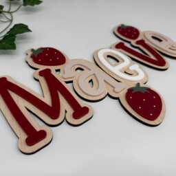 Acrylic & Wood Strawberry Name Sign - Kids Room Decor - thumbnail 4