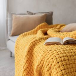Chunky Knit Yellow Blanket Cozy Micro-Polyester Plaid Throw - thumbnail 2