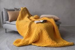 Chunky Knit Yellow Blanket Cozy Micro-Polyester Plaid Throw - thumbnail 1