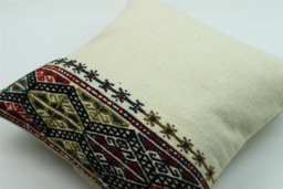 Vintage Turkish Kilim Pillow Cover Hand-Spun Wool, 16x16 Inch - thumbnail 1