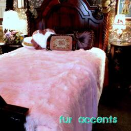 Pink Faux Fur Bedspread, Minky Cuddle Lining - thumbnail 2