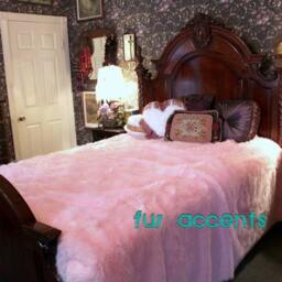 Pink Faux Fur Bedspread, Minky Cuddle Lining - thumbnail 4