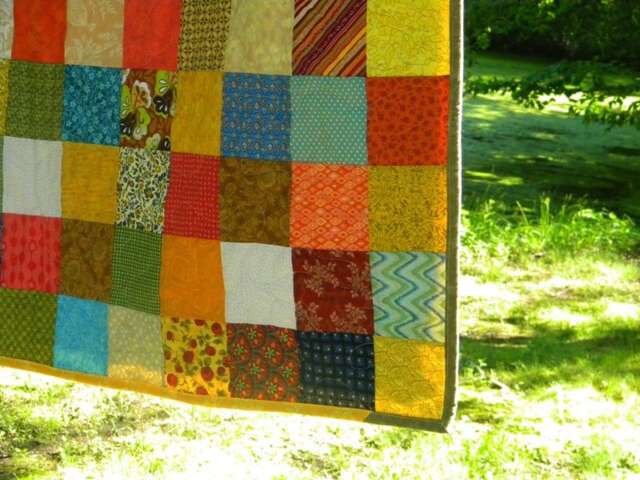 Handmade Patchwork Queen Quilt Earthtone Cotton Bedding - 93x93 - image 1