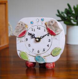 Handmade Ceramic Robin Clock Quirky Mantelpiece Decor - thumbnail 1