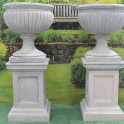 Pair Of Royal Sussex Urns On Panel Plinths - thumbnail 4
