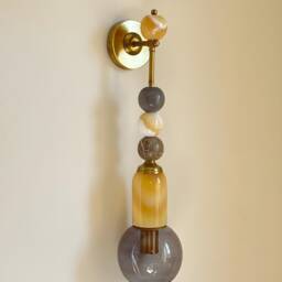 Les Trois Pyramides Handmade Brass Finish Sconce Lighting With Marble Gemstones - Wall Indoor Wall Lamp - thumbnail 3