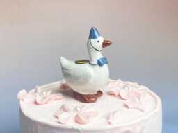 Cute Goose Candle Holder, Handmade Cake Topper, Birthday Ceramic Unique Mini Ornament Gift - thumbnail 1