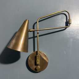 Mid-Century Vintage Brass Swing Arm Wall Sconce - Italian Stilnovo Style Single Light - thumbnail 2