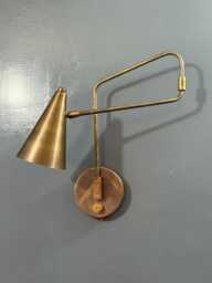 Mid-Century Vintage Brass Swing Arm Wall Sconce - Italian Stilnovo Style Single Light - thumbnail 1