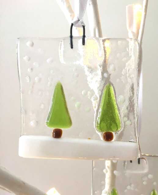 Christmas Tree Decoration Fused Glass Handmade Bauble Trees in The Snow Hanging Ornament 5cm Square - image 1
