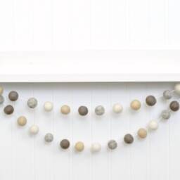 Neutral Christmas Decoration - Farmhouse Tree Garland Wool Felt Balls Cream, Stone, Oatmeal, Ivory - thumbnail 2