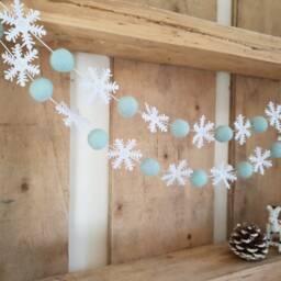 White Mint Christmas Garland, Nordic Ornament, Scandi Christmas 2021 Christmas, Snowflake Garland, Snowy Banner - thumbnail 2