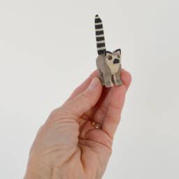 Hand Carved Wooden Animals, Red Panda, Wolves, Lemurs, Beavers - thumbnail 3