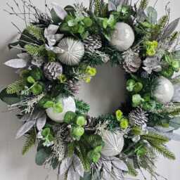 Large Frosted Winter Wreath, Christmas Wreath Silver Artificial Wreath, Pinecones Glitter Christmas Bauble Wreath, Festive Front Door Display - thumbnail 3