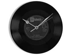 "B Bumble & The Stingers ""Nut Rocker"" 7" - thumbnail 1