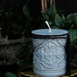 Witchy Grey Baroque Candle, Haunted House Pillar Ornate Gothic Church Vegan Witches Ritual Amber & Sandalwood - thumbnail 2