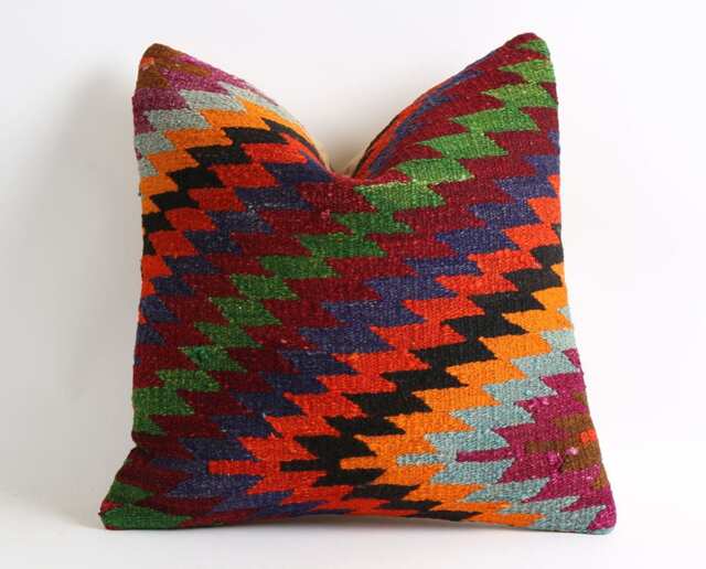 Kilim Pillow Melenia, Kilim Cushions - image 1