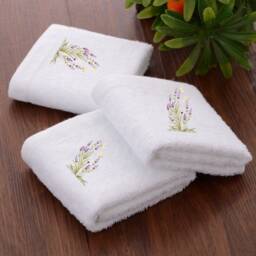Personalized Embroidered Cotton Towels, Luxury 550Gsm, Wedding Gift - thumbnail 3