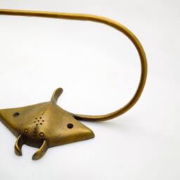 sting Ray Toilet Roll Holder. Solid Brass Bathroom Decor Supplied With Fitting Screws. Choose From 5 Designs - thumbnail 2