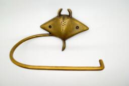 sting Ray Toilet Roll Holder. Solid Brass Bathroom Decor Supplied With Fitting Screws. Choose From 5 Designs