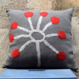 "Decorative Cushion ""Pihlaja" - thumbnail 2