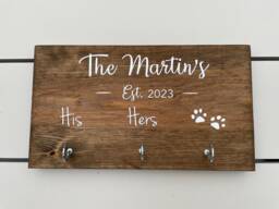 Personalized Key Holder Couple's New Home Gift, Dog Leash Hook - thumbnail 1