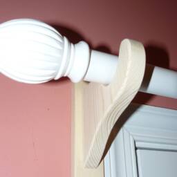 Pine Curtain Rod Brackets - For A 2 Inch Rod - thumbnail 3