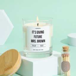 Engagement Candle Gift For Bride It's Giving Future Mrs. Last Name Fun Keepsake To-Be Wedding Planning Moments Vegan Present - thumbnail 3