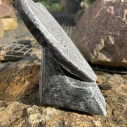 stone Garden Grandma & Grandad Large Heart Memorial Plaque Concrete Ornament - thumbnail 2