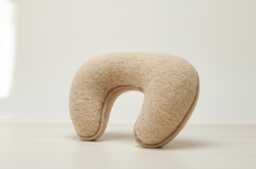 Merino Wool U-Shape Neck Pillow - Travel Support Cushion Beige/Light Grey