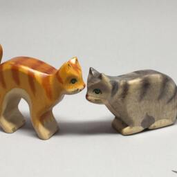 Toy Cat Wooden Purple Black Stalking Prowling Size 10, 5x5, 0x2, 2 cm - Bxhxs Approx. 30 Gr - thumbnail 4