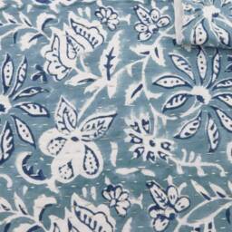 Floral Kantha Quilt, Indian Handmade Cotton Bedspread, Queen/Twin - thumbnail 4