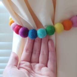 Curtain Tie Backs Nursery Rainbow Curtain Tiebacks Girl Pom Kids Tieback Felt Ball Holdback Bedroom Accessories - thumbnail 3