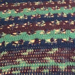 Lacy Clusters Square Blanket - thumbnail 3