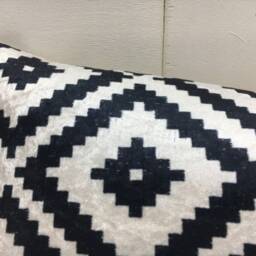 Handwoven Silk Pillow Cover 10x24, Modern Ikat Cushion - thumbnail 3