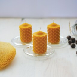 Pyramid Beeswax Candle - Natural Candle, Tangled With Pyramidal Ornaments Candle Of 100% Beeswax - thumbnail 1