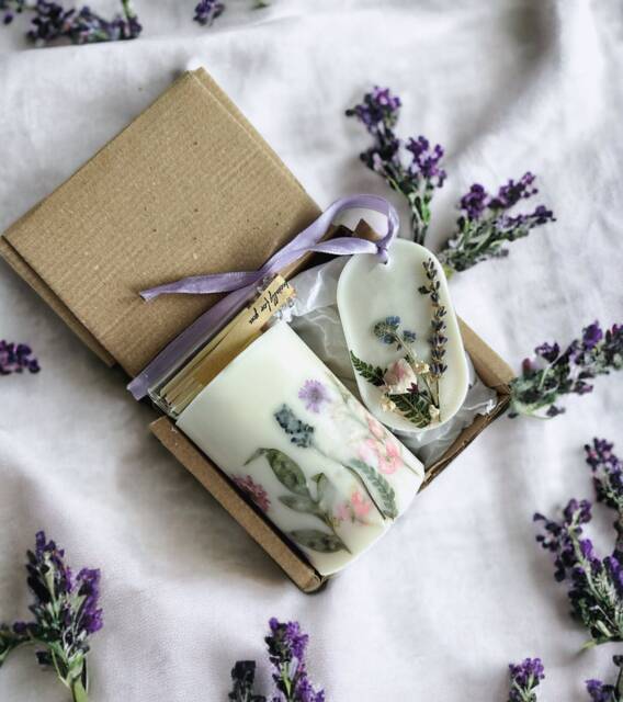 Large Scented Candle Gift Box, Birthday For Her, Gift Hamper Her, Housewarming Gift, Gift Set Her, Scented Candle, Christmas - image 1
