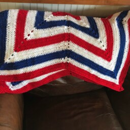 Handmade, Patriotic Red, White & Blue Five-Point Star Blanket - 48 - thumbnail 2