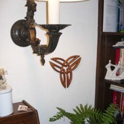 Triquetra - 3x3 Knot Wood Carving Celtic Triple Trinity Artistic Variation Of Wall Hanging - thumbnail 3