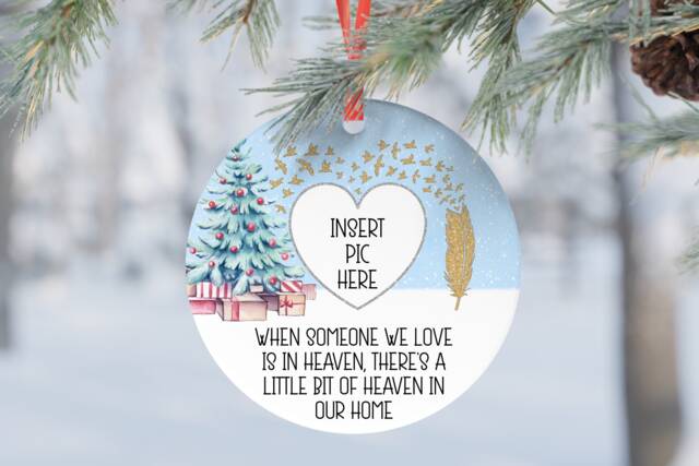 Memory in Heaven Christmas Personalised Photo Feathers Appear Mum Gift Present Keepsake Novelty Bauble Tree Xmas