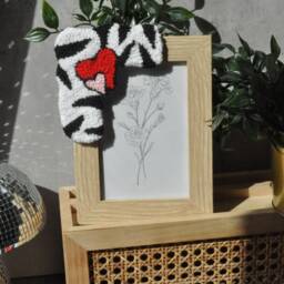 Handmade Punch Needle Picture Frame Zebra & Hearts, 4x6 Photo - thumbnail 2
