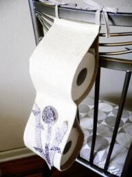 Guest Bathroom Accessories...home Decoration...bathroom Handy Accessories...silver Flower ... Toilet Paper Holder - thumbnail 4