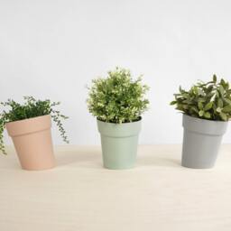 Distorted Stoneware Planter, Modern Skew Design, Handmade in Netherlands - thumbnail 3