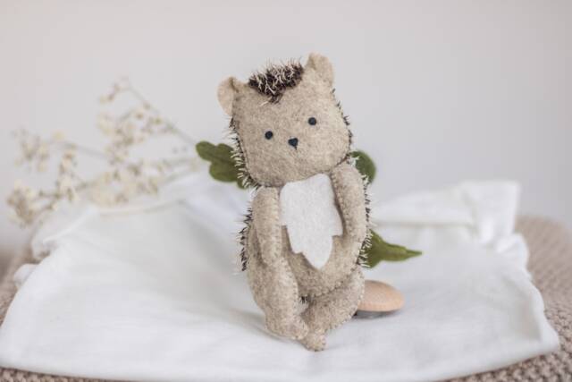 Hedgehog Stroller Toy, Woodland Pram Accessory, Elastic Lanyard, Car Seat Baby Mobile, Baby Chain, Felt Forest Animals Toy - image 1