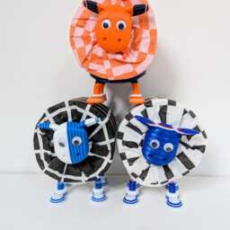 Blackburn Sheep Toilet Roll Holder - Funny Football Gift For Him Or Her, Quirky Bathroom Decor Novelty Rovers Soccer Fan Present - thumbnail 2