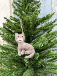 Handmade Needle Felt Grey Cat Christmas Ornament - thumbnail 1