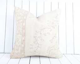 Turkish Kilim Pillow Cover - 24x24 Inch Vintage Anatolian Home Decor - thumbnail 1